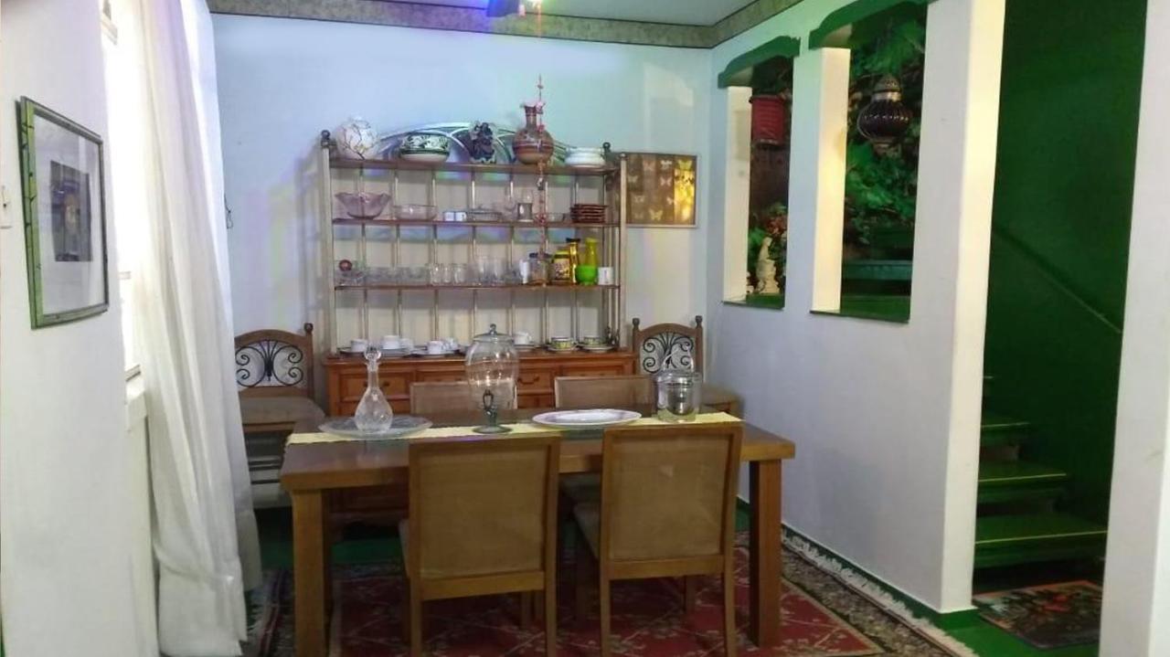 Bed & Breakfast Tropical Pampulha 2*
